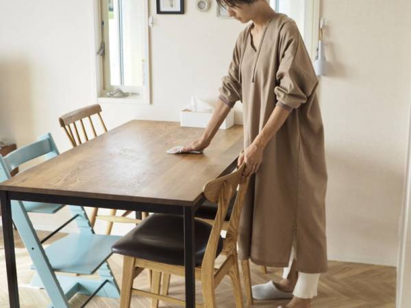 ルームウェアなのに家事がはかどる！おうち時間を充実させてくれる「袖リブ ルームワンピ」[PR]