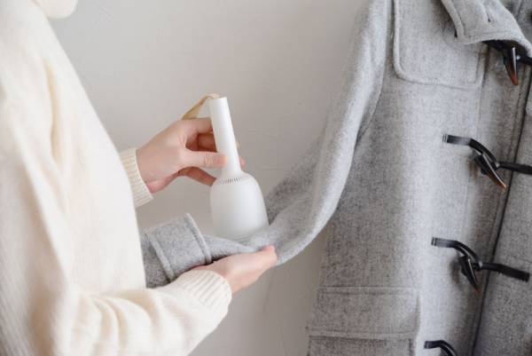 ママたちから高支持率！新色が登場した、子どもも使える卓上クリーナー「バキューミ」【インスタグラマーさんの使用レポ】[PR]