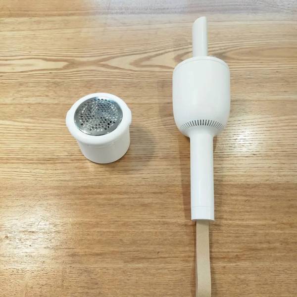 ママたちから高支持率！新色が登場した、子どもも使える卓上クリーナー「バキューミ」【インスタグラマーさんの使用レポ】[PR]