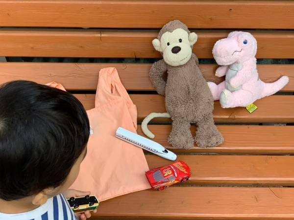 子どもの自分でやりたい！を育む、kukka ja puu（クッカヤプー）「キッズ 折りたたみ エコバッグ」スタッフ使用レポ[PR]
