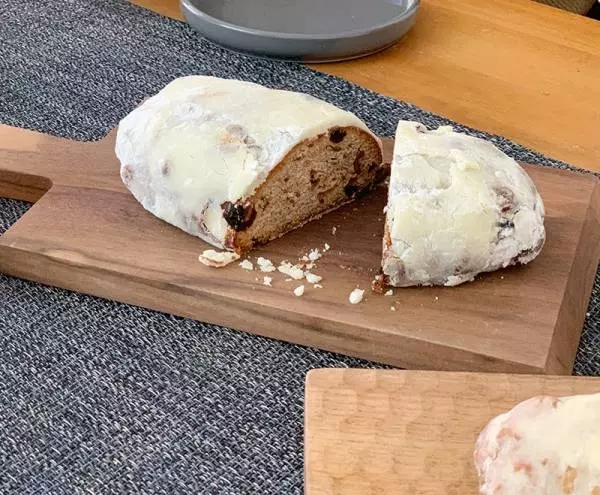 クリスマスまでのカウントダウンを楽しもう！今年も到着「シュトーレン」スタッフ食べ比べ