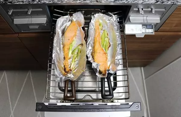 魚焼きグリルであと一品！毎日の食卓に「グリルハンディプレート」