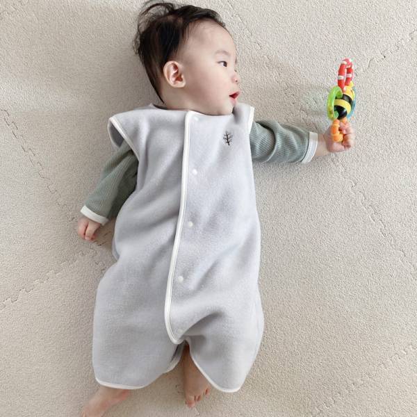 長く愛用されるフリーススリーパーの人気の秘密は？ベビーから長く使える！みんなの使用感レポ♪[PR]