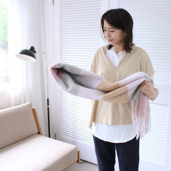 ふわふわストールが3変化！誰でもできる、超簡単巻き方マニュアル[PR]