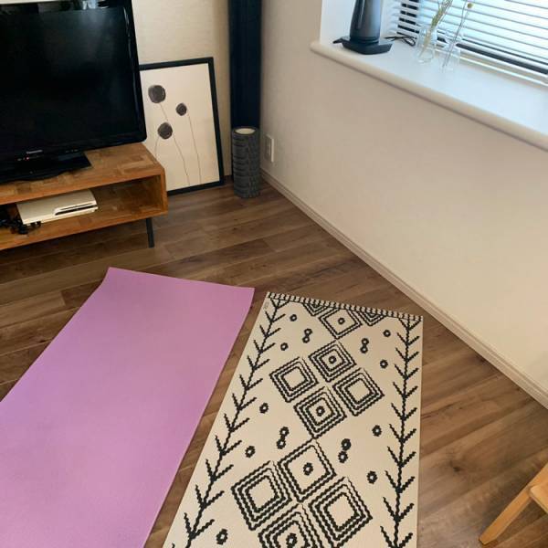置き見せしたくなる可愛さ！ インテリアのアクセントにもなるヨガマット[PR]