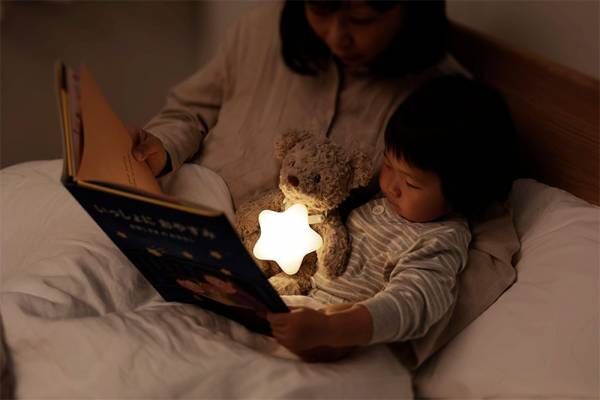 親子の絆を深める「えほんライト」で読み聞かせを心地よく【インスタグラマーさんのもの選び】