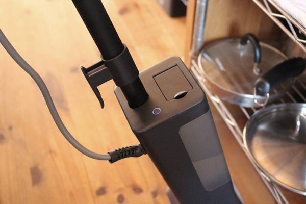 築9年のフローリングがサラッサラに。話題の「スチームクリーナー」使ってみました[PR]