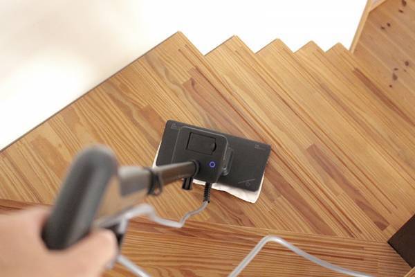 築9年のフローリングがサラッサラに。話題の「スチームクリーナー」使ってみました[PR]