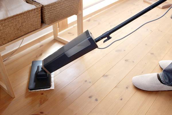 築9年のフローリングがサラッサラに。話題の「スチームクリーナー」使ってみました[PR]