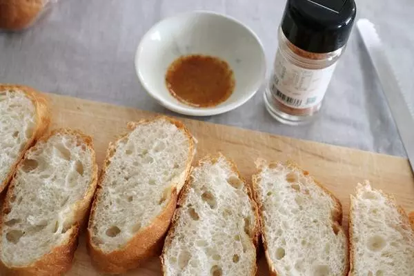 ファミリーにこそ一本常備!めんたいスパイス一振りで叶う「大人の味変」。