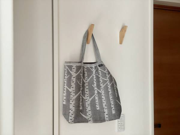 冬の暮らしが楽しくなる、北欧フィンランドから届いたラプアンカンクリのトートバッグ。[PR]