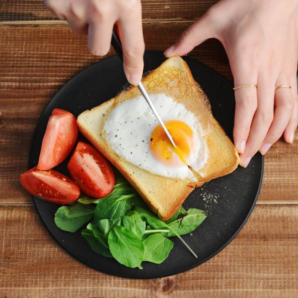 まな板にもなるお皿「チョップレート」　食事にもおやつタイムにも大活躍！