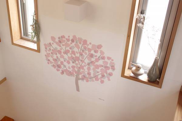 季節先取り。「春を呼び込むタペストリー」で気分ワクワク模様替え[PR]