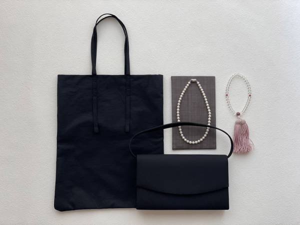 気負わず自分らしく。ハレの日コーデのお買い物。〜サブバッグ編〜[PR]