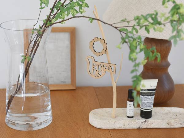 お手本にしたい北欧インテリア。オーナメントを飾る暮らし始めませんか？[PR]