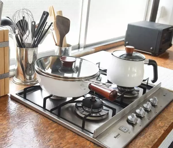 1台7役はマルチポットだけじゃない!蒸す&焼くが加わった「マルチパン」で毎日のお料理を簡単シンプルに。