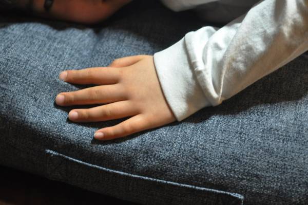 新発想！しまい込まなくても家が片付く布団収納ケース[PR]