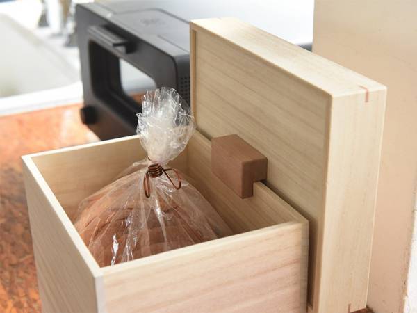 パンを美味しく！ 保存、焼き方、切り方…おすすめアイテム5選