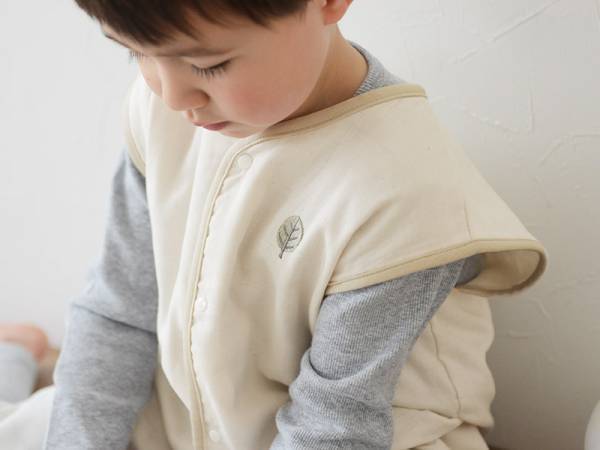 春夏の子供の寝冷え対策に。「北欧風ガーゼスリーパー」から新色＆新サイズ登場！[PR]