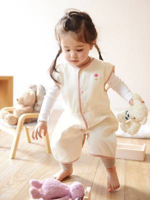 春夏の子供の寝冷え対策に。「北欧風ガーゼスリーパー」から新色＆新サイズ登場！[PR]