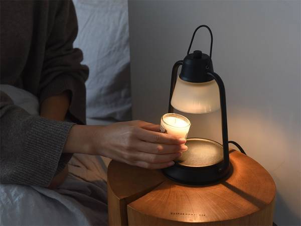 毎晩ぐっすり眠れてますか？あなたの眠りの質を向上させてくれるアイテム5選！[PR]