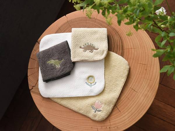 これぞ絶妙サイズ、春休み中に揃えたい「お子様タオルハンカチ」新作登場[PR]
