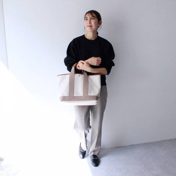 シューフィッターが解説！軽やかローファーにビット付きデザインが仲間入り【カラー別】スタッフコーデ[PR]