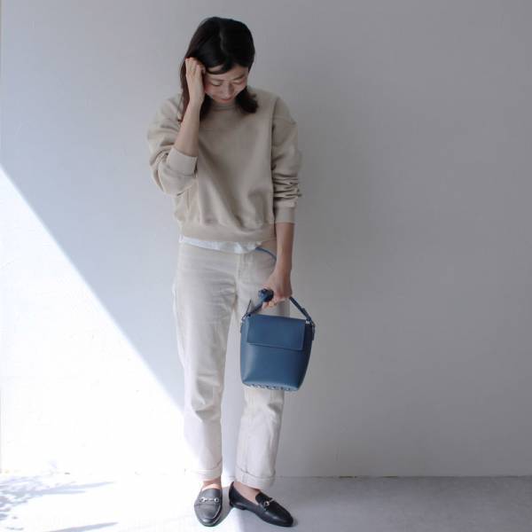 シューフィッターが解説！軽やかローファーにビット付きデザインが仲間入り【カラー別】スタッフコーデ[PR]