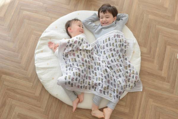 「かさばらない子どもバスタオル」が便利！ 収納・洗濯・持ち運びが楽チンに