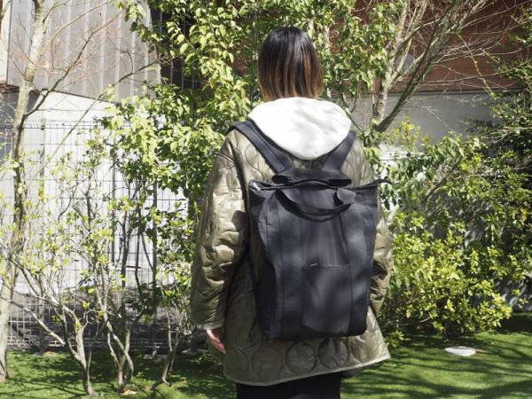 春夏のレジャーに大活躍！ バッグが丸ごと保冷できる「2way保冷バッグ」