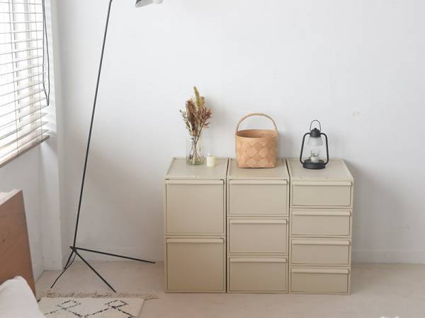 「ウチ、いつも散らかってる。」と悩んだら、クローゼットシステム収納の出番かも？[PR]