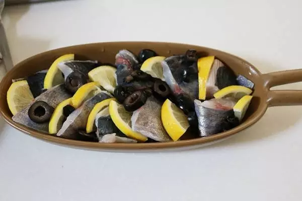 魚焼きグリルであと一品「アジのアヒージョ」&「根菜ホットサラダ」の作り方