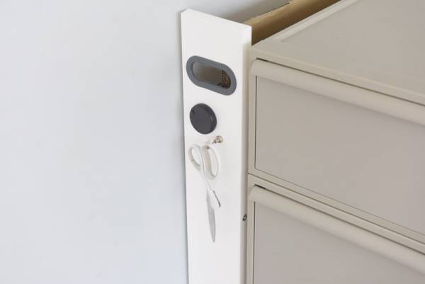 生活感ゼロ＆ゴミ出しラクラク。回収日までのダンボールを「こっそり」隙間収納！[PR]