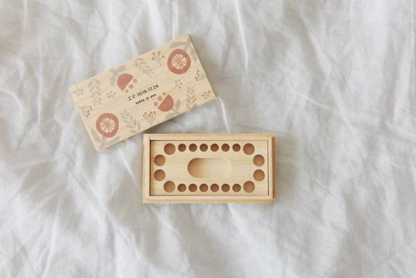 歯が抜けるの、こわくないよー！乳歯ケースで迎える成長の記念日。全6バリエでフルリニューアル。[PR]