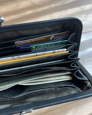 通帳、パスポート、マイナンバーカード…それ、まとめるなら「がま口貴重品ケース」が便利！アンジェスタッフが教える活用術[PR]