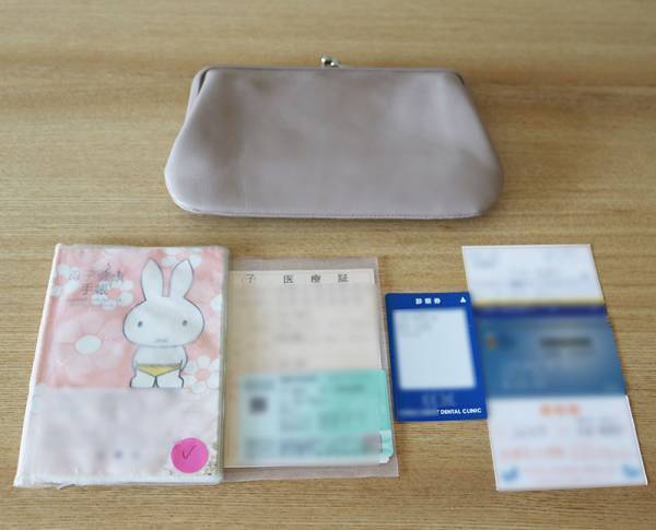 通帳、パスポート、マイナンバーカード…それ、まとめるなら「がま口貴重品ケース」が便利！アンジェスタッフが教える活用術[PR]