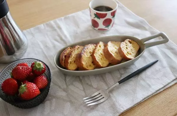 魚焼きグリルの味方「グリルプレートハンディ」から北欧食器のような新色「グレー」が登場！