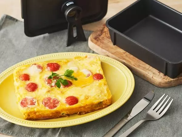 料理の効率アップ！立てて置けて、スット手に取れる「suttoミニフライパン」