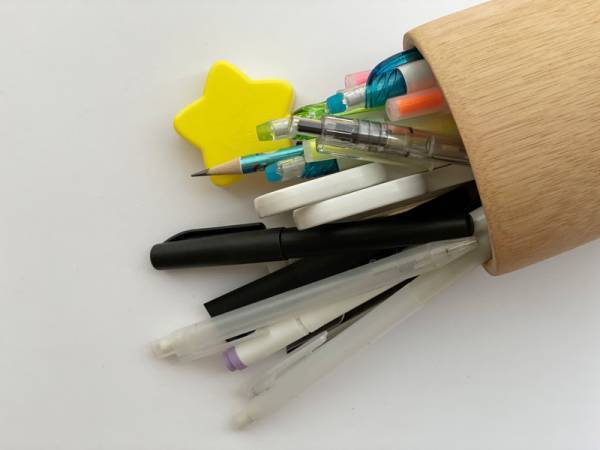 【整理収納アドバイザーの引き算レッスン】文房具の引き算[PR]