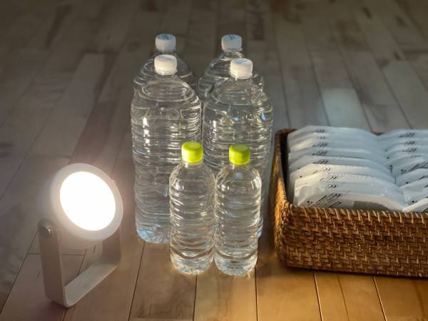 防災にもお役立ちの、持ち運びできるおしゃれなマルチランタン。[PR]