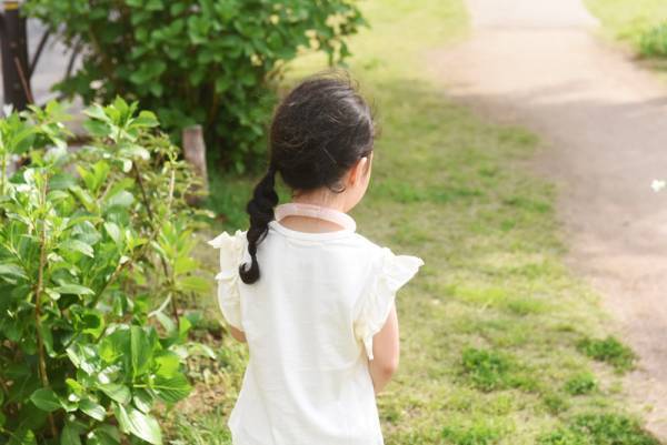 今夏ブームの予感？！冷凍庫で凍らせなくても冷たい不思議なネックリング新登場[PR]