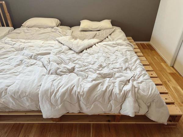 インスタグラマーさん人気上昇中！ふんわり？それとも、ひんやり？「bon moment（ボンモマン）リバーシブル肌掛けケット」[PR]