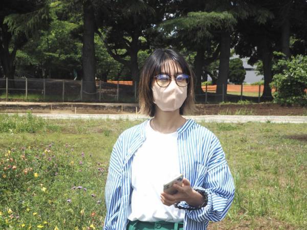 こう見えて、サングラスなんです。おうちでも外でも引っ張りだこ！UV＆ブルーライトカットが叶う「クリアレンズサングラス」[PR]