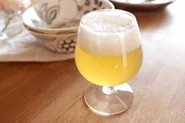 高級ビール「イネディット」は、こう愉しむ!バーテンダーに聞いたおいしい飲み方