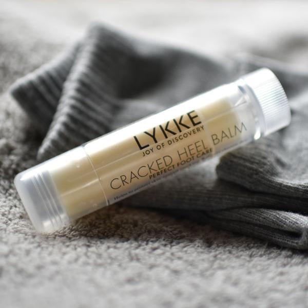 サンダルの季節は目前！はじめるなら今。ガサガサかかと対策グッズ3選[PR]