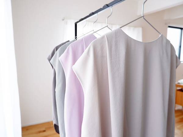 きれいめなのに洗濯機OK！夏のヘビロテ確実「洗えるTシャツブラウス」[PR]