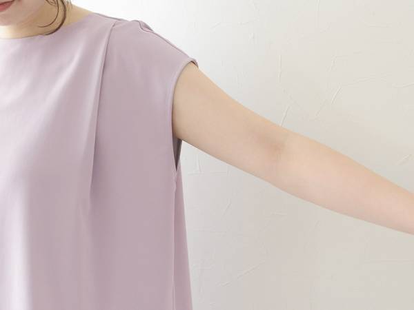 きれいめなのに洗濯機OK！夏のヘビロテ確実「洗えるTシャツブラウス」[PR]