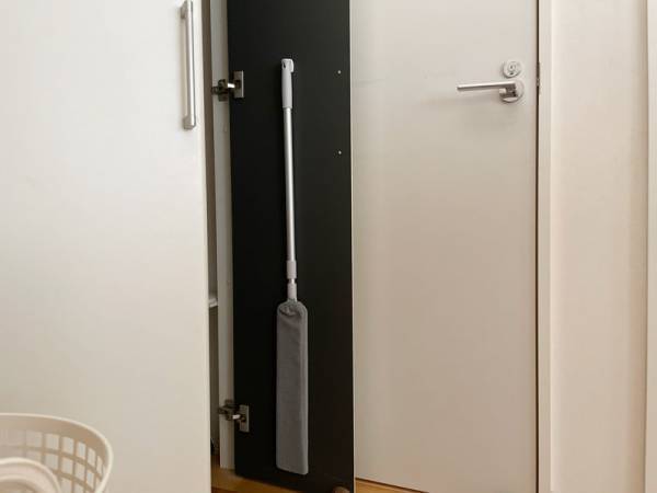 隙間掃除に持っておきたい！「ブレイドモップ／wakiyaku」[PR]