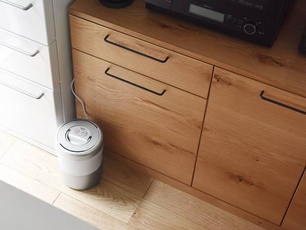 生ごみのニオイ＆コバエからの解放!? 「生ごみ乾燥機 パリパリキューブ」が大活躍