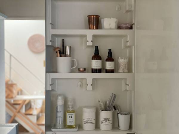 bon moment 「整理ができる化粧ポーチ」縦型デザインがもっと使いやすくリニューアル！[PR]